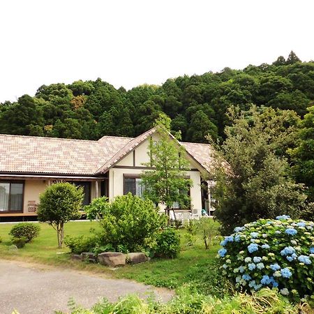 Minshuku Hoshi No Sumika Hotel Shibushi Bagian luar foto
