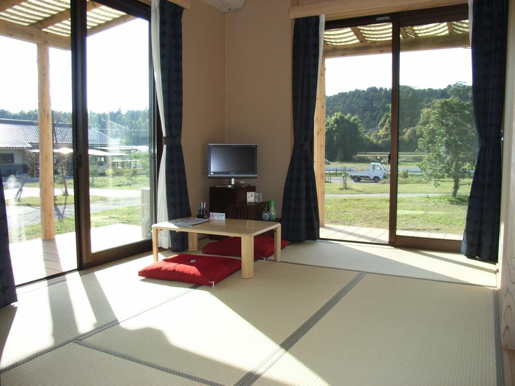 Minshuku Hoshi No Sumika Hotel Shibushi Bagian luar foto