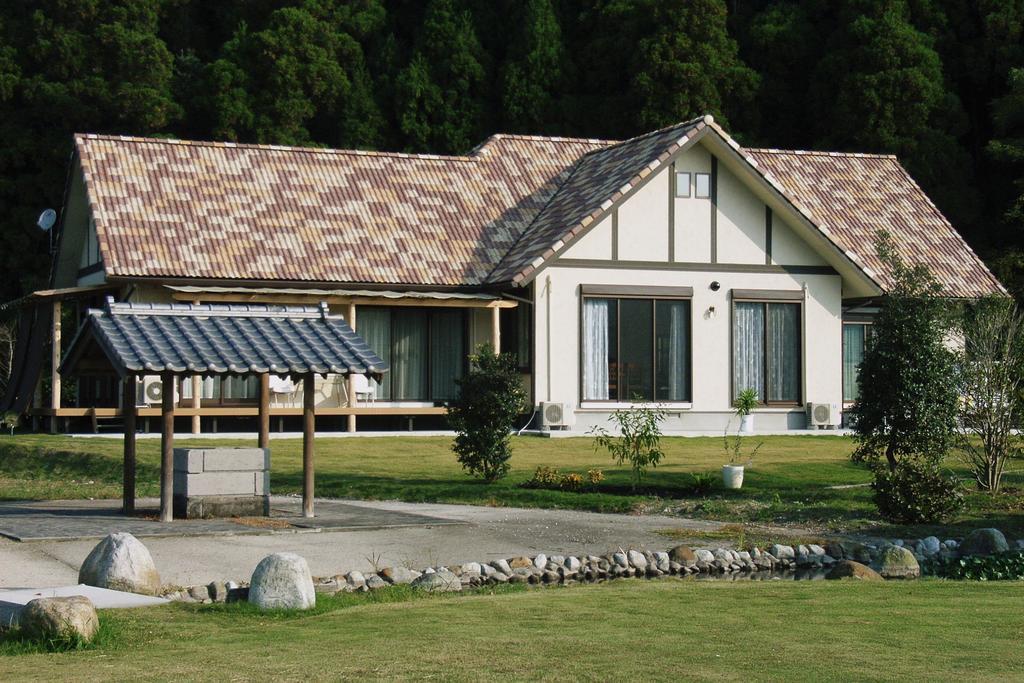 Minshuku Hoshi No Sumika Hotel Shibushi Bagian luar foto