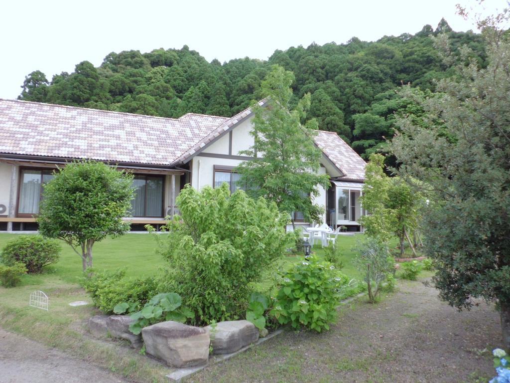 Minshuku Hoshi No Sumika Hotel Shibushi Bagian luar foto